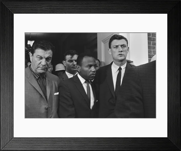 Framed Print : James Meredith accompanied by U.S. Marshals at the University of Mississippi. Oct. 1, 1952