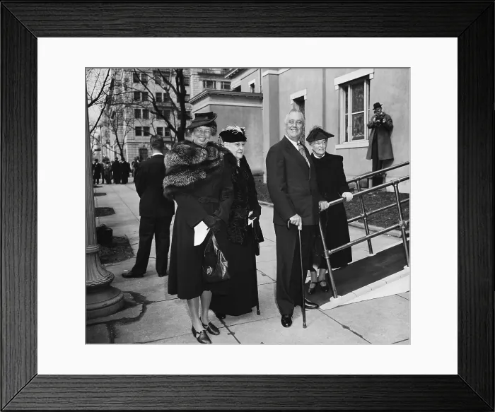 Framed Print : Franklin Roosevelt observes 7th Anniversary of his Presidency at St. Johns Episcopal Church, March 4, 1940