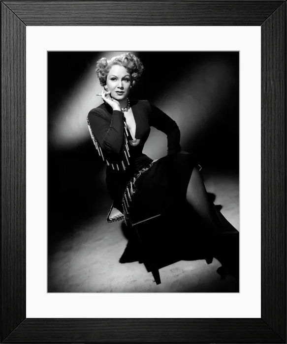 Framed Print : THE WOMAN IN QUESTION, Jean Kent, 1950