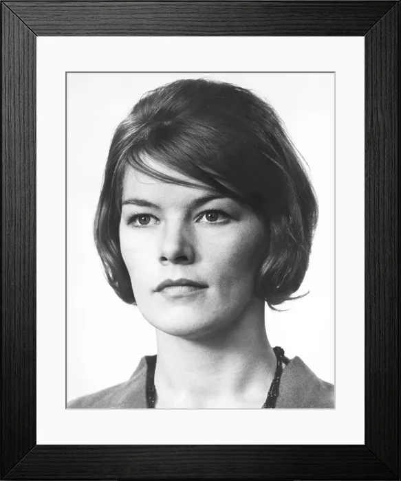 Framed Print : WOMEN IN LOVE, Glenda Jackson, 1969