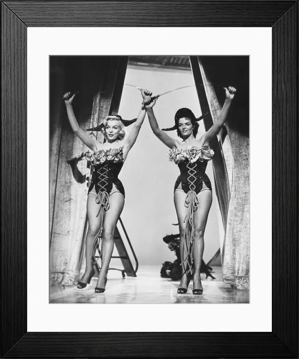 Framed Print : GENTLEMEN PREFER BLONDES, from left: Marilyn Monroe, Jane Russell, 1953, TM & Copyright 20th Century Fox Film Corp. / courtesy Everett Collection