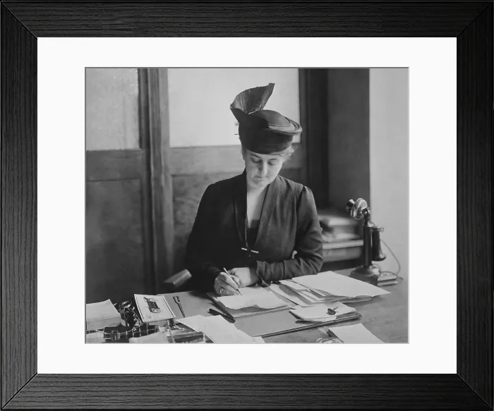 Framed Print : Former First Lady, Frances Folsom Cleveland Preston, c. 1915-1920. After Grover Clevelands death in 1908, she married Thomas J Framed Print : Former First Lady, Frances Folsom Cleveland Preston, c. 1915-1920. After Grover Clevelands death in 1908, she married Thomas J