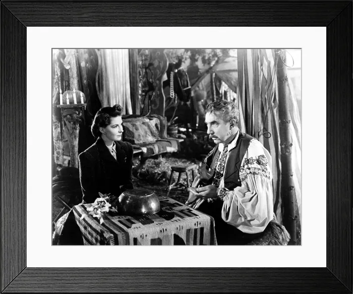 Framed Print : THE WOLF MAN, Fay Helm, Bela Lugosi, 1941