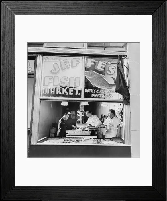 Framed Print : Fish store in the Lower East Side, the Jewish neighborhood of New York City. August 1942 Framed Print : Fish store in the Lower East Side, the Jewish neighborhood of New York City. August 1942