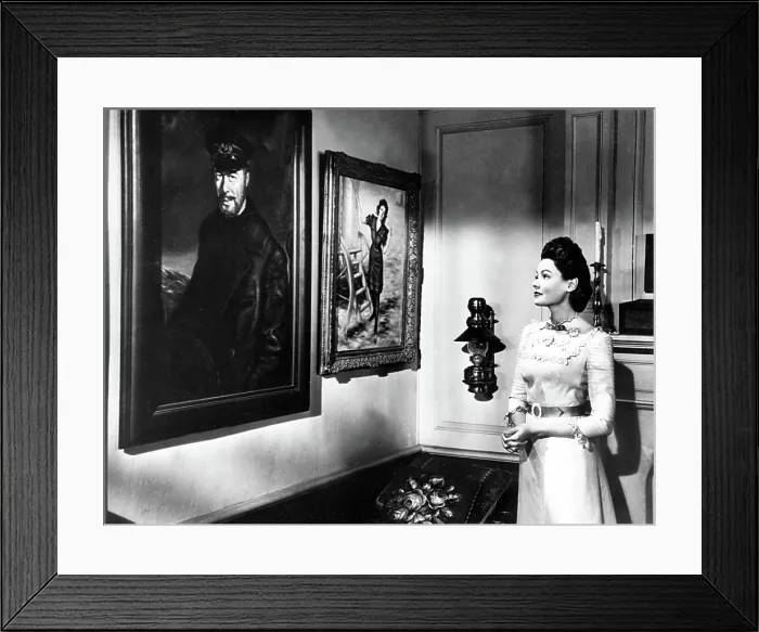 Framed Print : THE GHOST AND MRS. MUIR, l-r: Rex Harrison, Gene Tierney, 1947, TM and Copyright 20th Century Fox Film Corp. All rights reserved. / courtesy Everett Collection