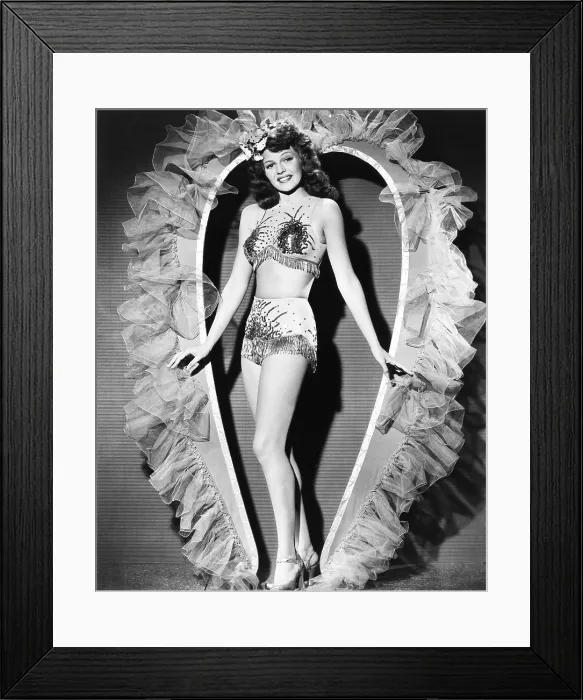 Framed Print : COVER GIRL, Rita Hayworth, 1944 Framed Print : COVER GIRL, Rita Hayworth, 1944
