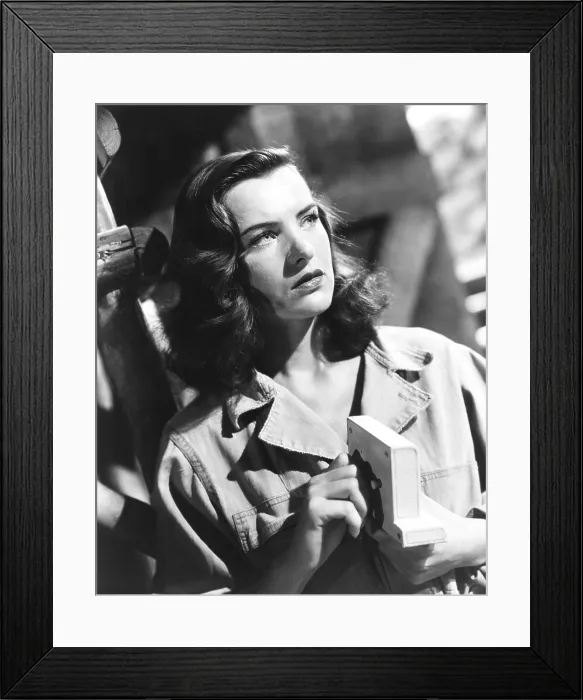 Framed Print : CRY HAVOC, Ella Raines, 1943 Framed Print : CRY HAVOC, Ella Raines, 1943