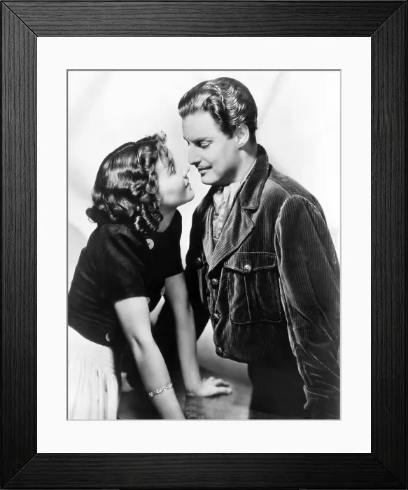 Framed Print : THE GHOST GOES WEST, from left: Jean Parker, Robert Donat, 1935