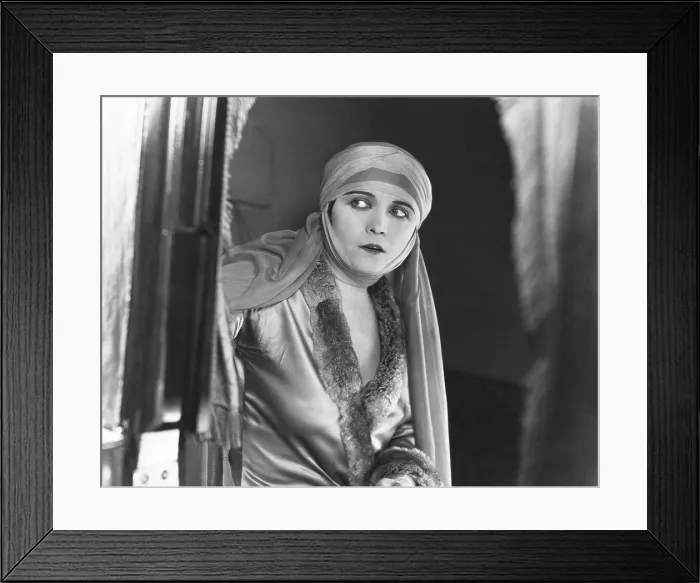 Framed Print : CROWN OF LIES, Pola Negri, 1926