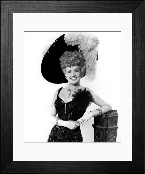 Framed Print : CONEY ISLAND, Betty Grable, 1943. TM & Copyright 20th Century-Fox Film Corp. / courtesy Everett Collection