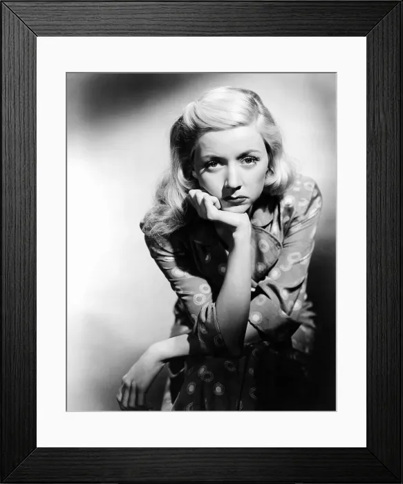 Framed Print : CROSSFIRE, Gloria Grahame, 1947 Framed Print : CROSSFIRE, Gloria Grahame, 1947