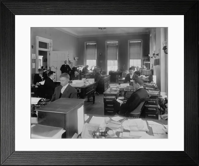 Framed Print : Men at desks in White House Executive Office, Dec. 23, 1908, Washington, D.C