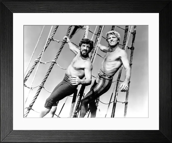 Framed Print : THE CRIMSON PIRATE, Nick Cravat, Burt Lancaster, 1952