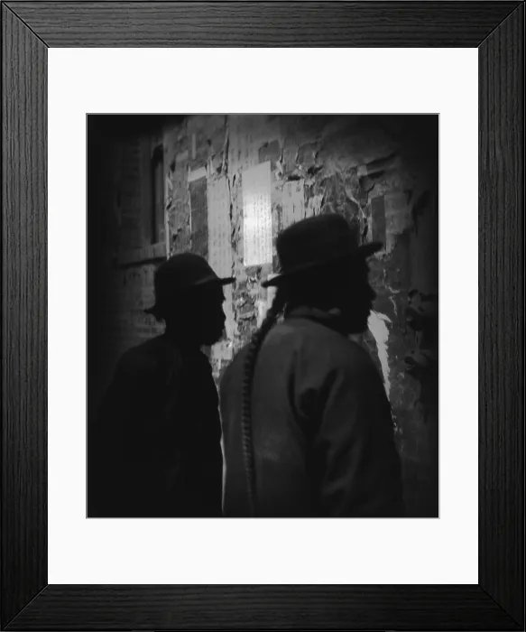 Framed Print : READING WALL NOTICES, From Arnold Genthe's CHINATOWN SERIES. Chinese immigrants in San Francisco. Ca. 1900 Framed Print : READING WALL NOTICES, From Arnold Genthe's CHINATOWN SERIES. Chinese immigrants in San Francisco. Ca. 1900