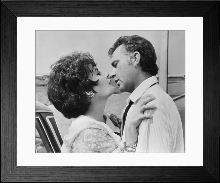 Framed Print : THE COMEDIANS, from left: Elizabeth Taylor, Richard burton, 1967 Framed Print : THE COMEDIANS, from left: Elizabeth Taylor, Richard burton, 1967