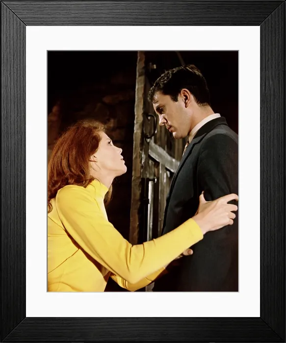 Framed Print : THE COLLECTOR, Samantha Eggar, Terence Stamp, 1965