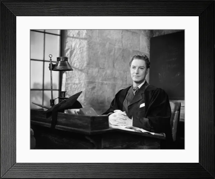 Framed Print : GOODBYE, MR. CHIPS, robert Donat, 1939 Framed Print : GOODBYE, MR. CHIPS, robert Donat, 1939