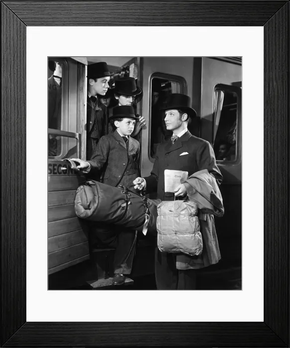 Framed Print : GOODBYE, MR. CHIPS, front from left: Terry Kilburn, Robert Donat, 1939