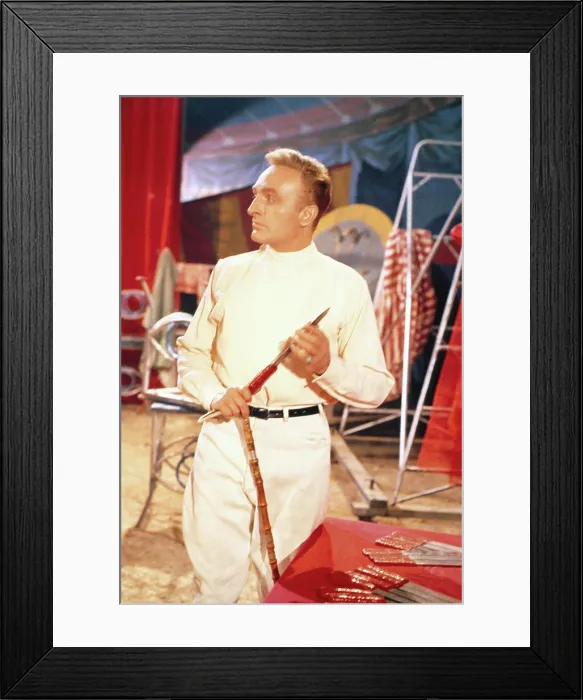 Framed Print : CIRCUS OF HORRORS, Anton Diffring, 1960 Framed Print : CIRCUS OF HORRORS, Anton Diffring, 1960
