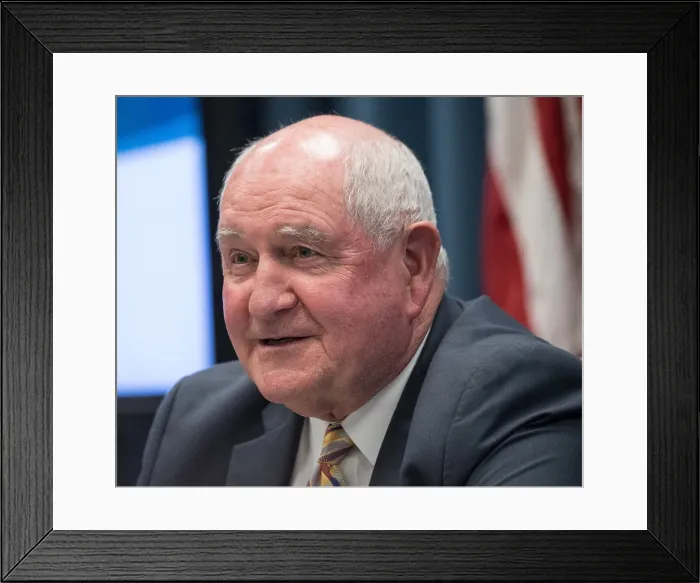 Framed Print : US Secretary of Agriculture Sonny Perdue hosts a regulatory reform session on Oct. 2, 2017. Perdue grew up on a farm, was a veterinarian, a businessman, then politician Framed Print : US Secretary of Agriculture Sonny Perdue hosts a regulatory reform session on Oct. 2, 2017. Perdue grew up on a farm, was a veterinarian, a businessman, then politician