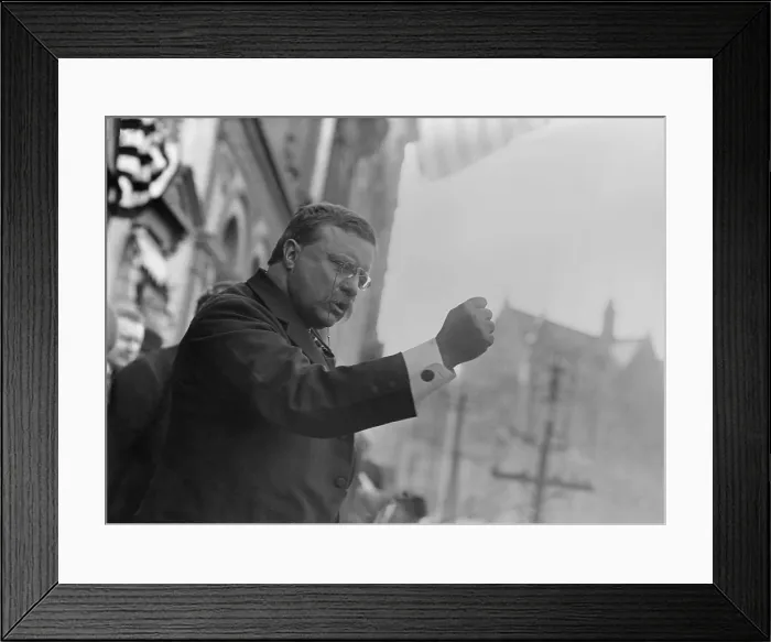 Framed Print : Colonel Theodore Roosevelt, speaking in Yonkers, New York, Oct. 17, 1910. He spoke to a crowd of 6, 000 from the Balcony of Getty House, a hotel (BSLOC_2017_8_38) Framed Print : Colonel Theodore Roosevelt, speaking in Yonkers, New York, Oct. 17, 1910. He spoke to a crowd of 6, 000 from the Balcony of Getty House, a hotel (BSLOC_2017_8_38)