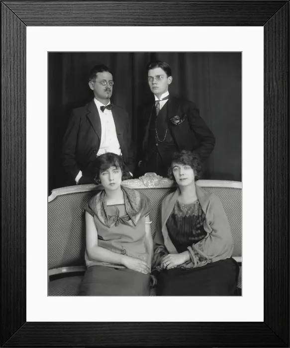 Framed Print : James Joyce, Irish writer in 1915 portrait by Alex Ehrenzweig (BSLOC_2016_11_187) Framed Print : James Joyce, Irish writer in 1915 portrait by Alex Ehrenzweig (BSLOC_2016_11_187)