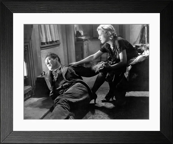 Framed Print : THE INFORMER, Victor McLaglen, Margot Grahame, 1935 Framed Print : THE INFORMER, Victor McLaglen, Margot Grahame, 1935