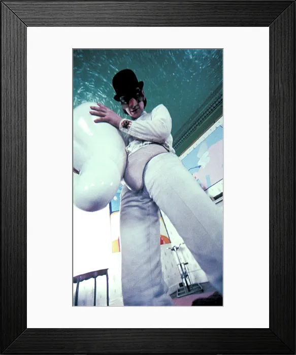 Framed Print : A CLOCKWORK ORANGE, Malcolm McDowell, 1971 Framed Print : A CLOCKWORK ORANGE, Malcolm McDowell, 1971
