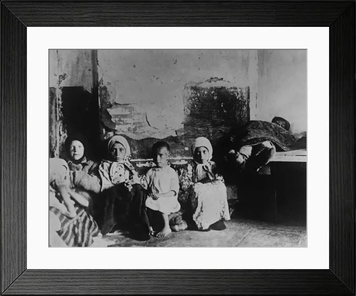 Framed Print : Starving children, deserted by their parents, at Samara, in the Volga District, 1921. American Relief Administration was distributing food in the region (BSLOC_2017_2_25) Framed Print : Starving children, deserted by their parents, at Samara, in the Volga District, 1921. American Relief Administration was distributing food in the region (BSLOC_2017_2_25)