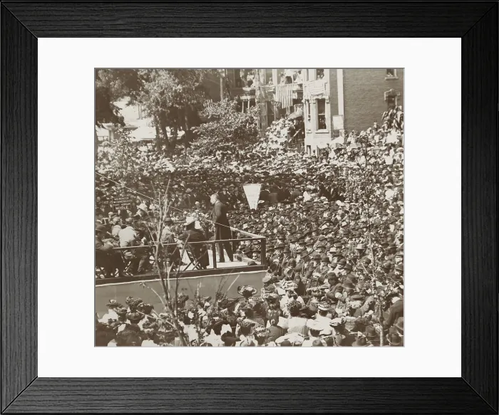 Framed Print : Theodore Roosevelt on a platform speaking to a large group, possibly veterans, 1903. A sign of the speakers platform reads: U.S. Monitor, Winnebago, Fort Morgan, Mobile Framed Print : Theodore Roosevelt on a platform speaking to a large group, possibly veterans, 1903. A sign of the speakers platform reads: U.S. Monitor, Winnebago, Fort Morgan, Mobile