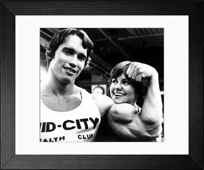 Framed Print : STAY HUNGRY, Arnold Schwarzenegger, Sally Field, 1976