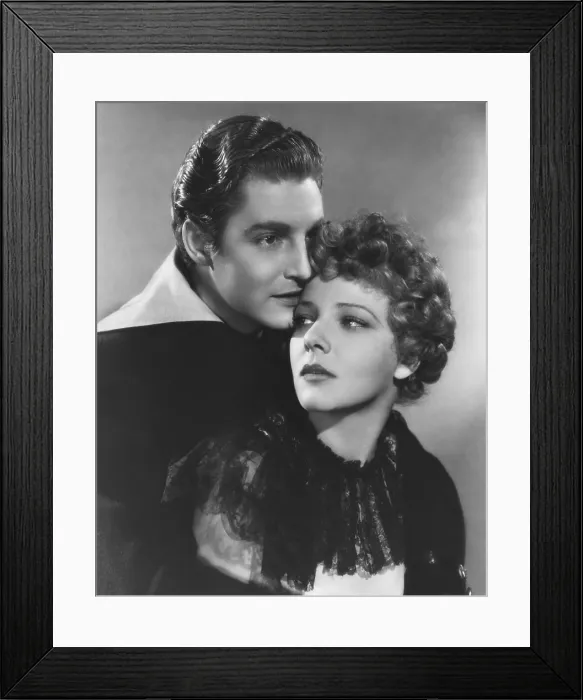 Framed Print : THE COUNT OF MONTE CRISTO, from left: Robert Donat, Elissa Landi, 1934 Framed Print : THE COUNT OF MONTE CRISTO, from left: Robert Donat, Elissa Landi, 1934
