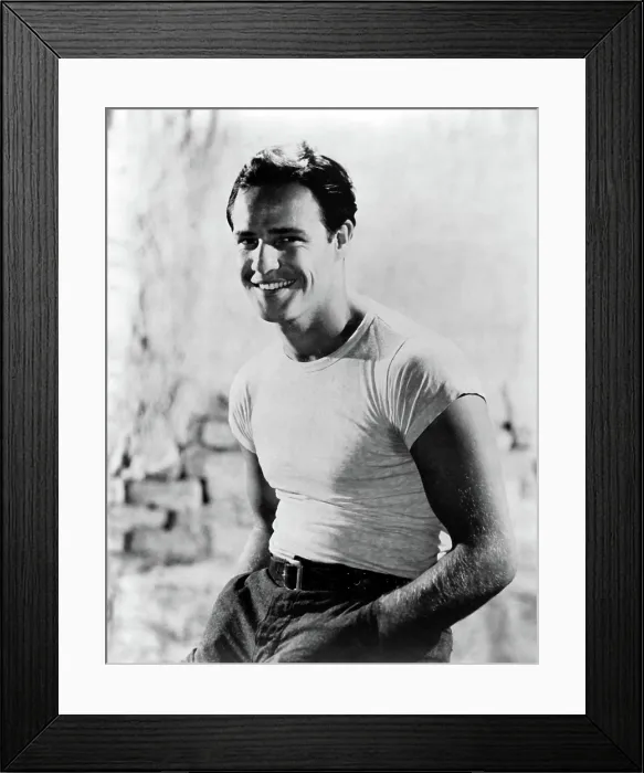 Framed Print : A STREETCAR NAMED DESIRE, Marlon Brando, 1951