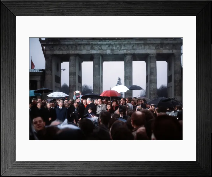 Framed Print : Official opening of the Brandenburg Gate on the border of East and West Berlin on Dec. 22 1989