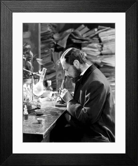 Framed Print : THE STORY OF LOUIS PASTEUR, Paul Muni, 1936 Framed Print : THE STORY OF LOUIS PASTEUR, Paul Muni, 1936