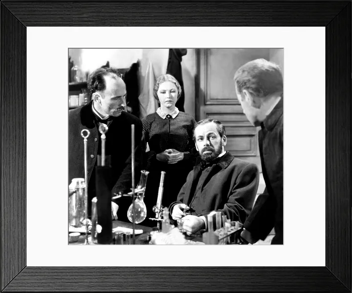 Framed Print : THE STORY OF LOUIS PASTEUR, Josephine Hutchinson, Paul Muni, 1935