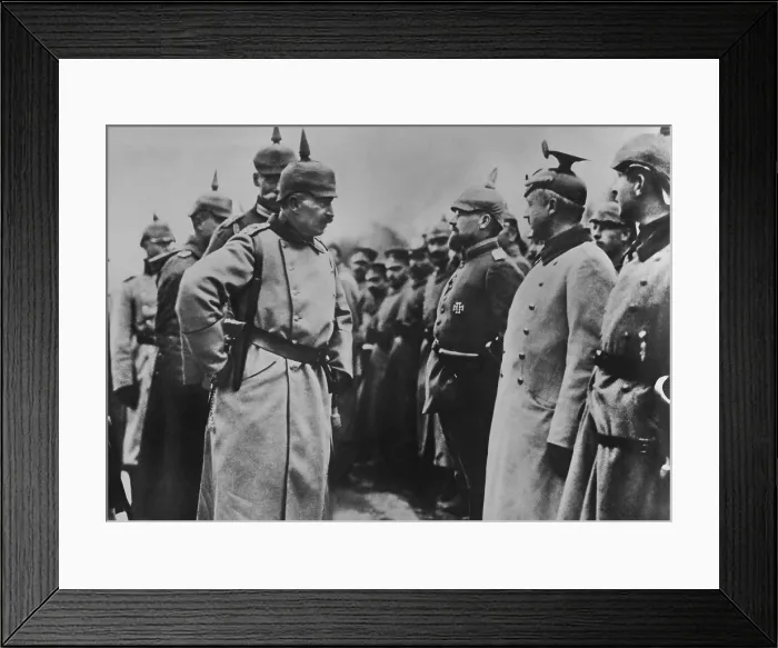 Framed Print : Kaiser Wilhelm II inspecting German soldiers in the field during World War 1 Framed Print : Kaiser Wilhelm II inspecting German soldiers in the field during World War 1