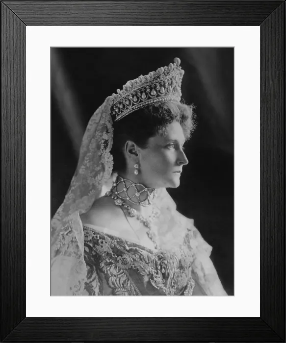 Framed Print : Czarina Alexandra Feodorovna, Alix of Hesse, the Empress Consort of Russia, 1908. She was the wife of the last Czar of Russia, Nicholas II (BSLOC_2017_2_6) Framed Print : Czarina Alexandra Feodorovna, Alix of Hesse, the Empress Consort of Russia, 1908. She was the wife of the last Czar of Russia, Nicholas II (BSLOC_2017_2_6)