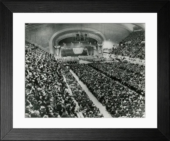 Framed Print : Crowd in Cleveland to hear Franklin Roosevelt's campaign speech. Nov. 3, 1940. It was his final a speech before election day. (BSLOC_2013_5_144) Framed Print : Crowd in Cleveland to hear Franklin Roosevelt's campaign speech. Nov. 3, 1940. It was his final a speech before election day. (BSLOC_2013_5_144)