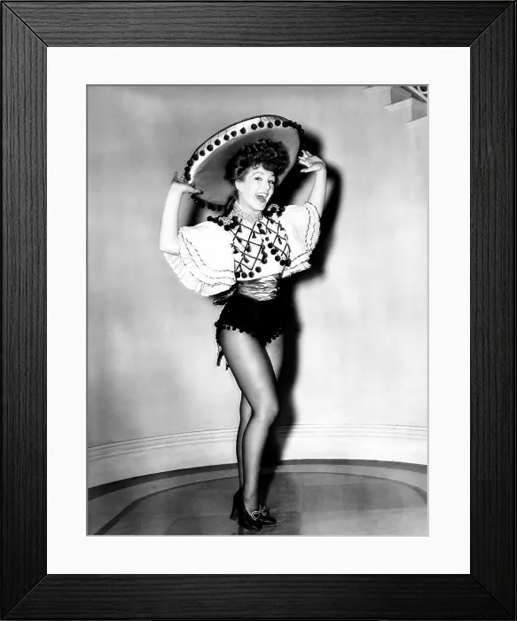 Framed Print : TROTTIE TRUE, (aka THE GAY LADY), Jean Kent, 1949