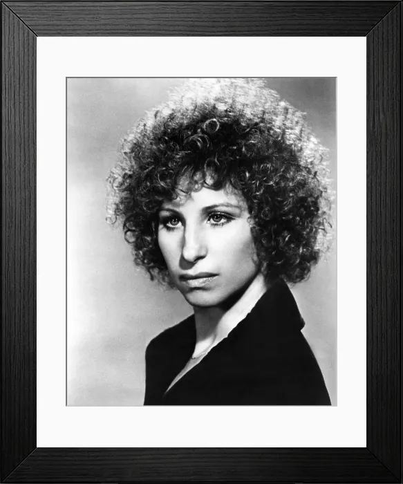 Framed Print : A STAR IS BORN, Barbra Streisand, 1976. Warner Bros. / courtesy Everett Collection