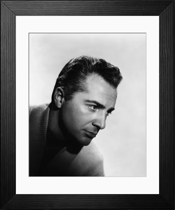 Framed Print : THE STORY OF ESTHER COSTELLO, Rossano Brazzi, 1957 Framed Print : THE STORY OF ESTHER COSTELLO, Rossano Brazzi, 1957