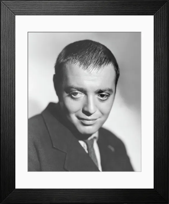 Framed Print : CRIME AND PUNISHMENT, Peter Lorre, 1935