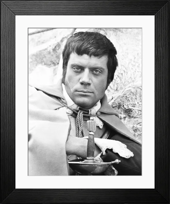 Framed Print : THE CRIMSON BLADE, (aka THE SCARLET BLADE), Oliver Reed, 1963