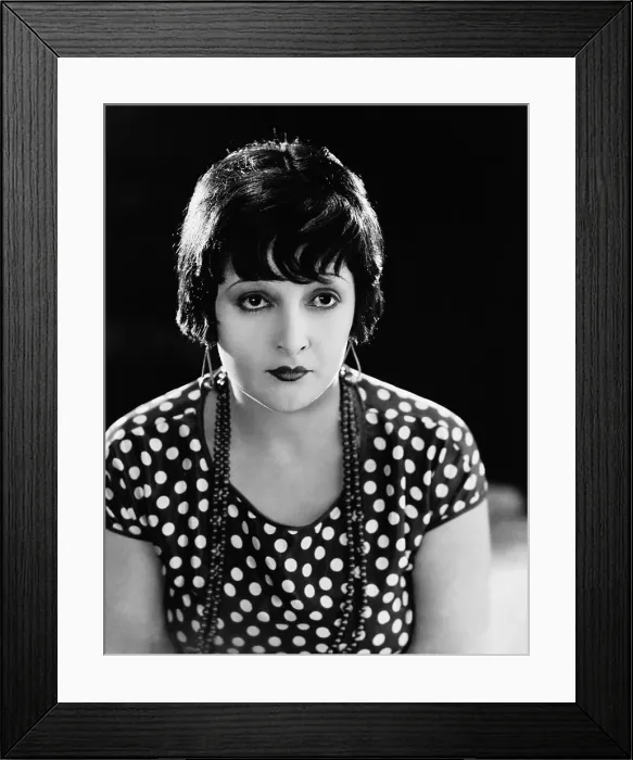 Framed Print : GOD GAVE ME TWENTY CENTS, Lya De Putti, 1926 Framed Print : GOD GAVE ME TWENTY CENTS, Lya De Putti, 1926