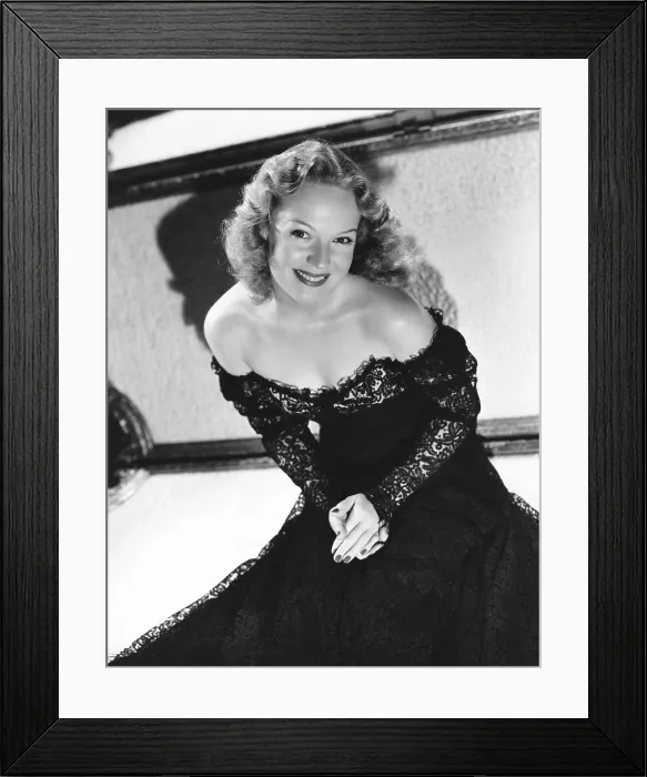 Framed Print : THE GOLDEN FLEECING, Rita Johnson, 1940