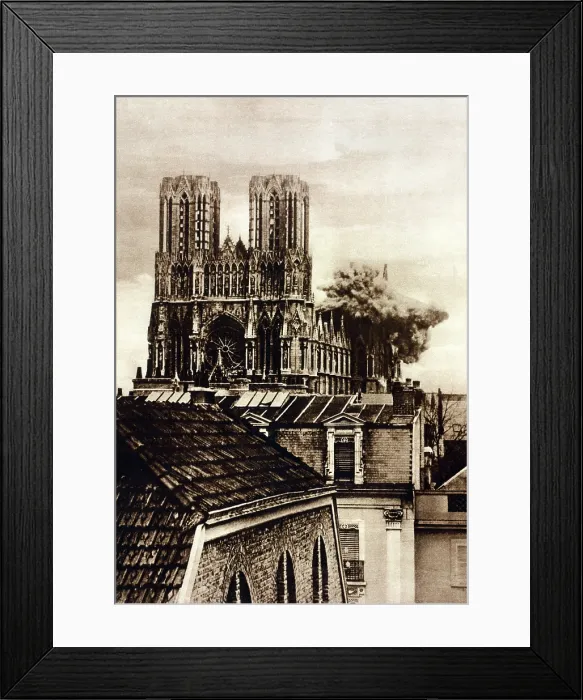 Framed Print : German shell bursting on Rheims Cathedral in WW1. Sept. 20, 1914