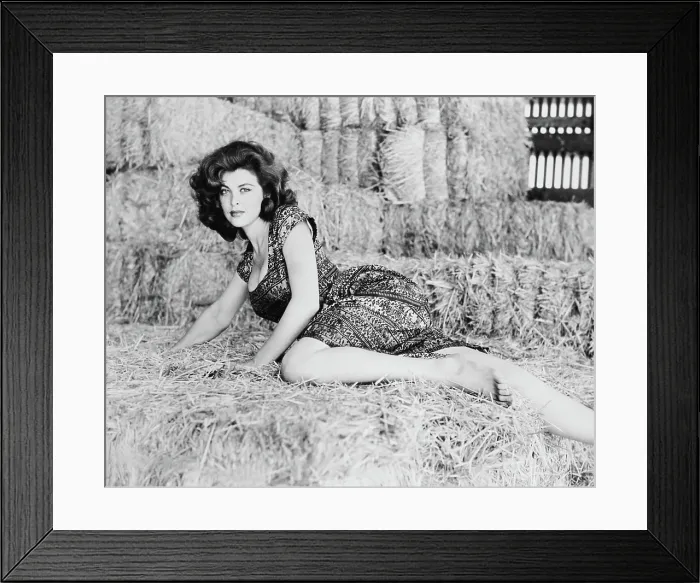 Framed Print : GOD'S LITTLE ACRE, Tina Louise, 1958