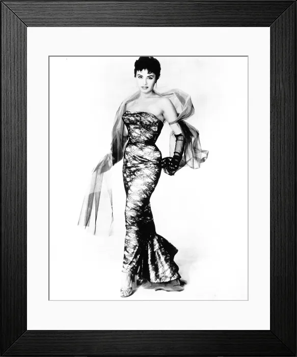 Framed Print : EL TRUENO ENTRE LAS HOJAS, Isabel Sarli, 1958 Framed Print : EL TRUENO ENTRE LAS HOJAS, Isabel Sarli, 1958