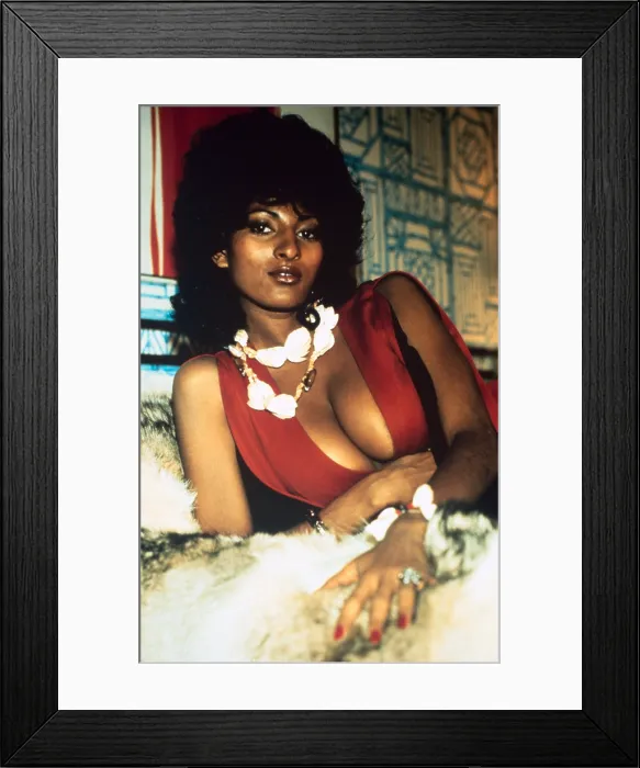 Framed Print : COFFY, Pam Grier, 1973 Framed Print : COFFY, Pam Grier, 1973